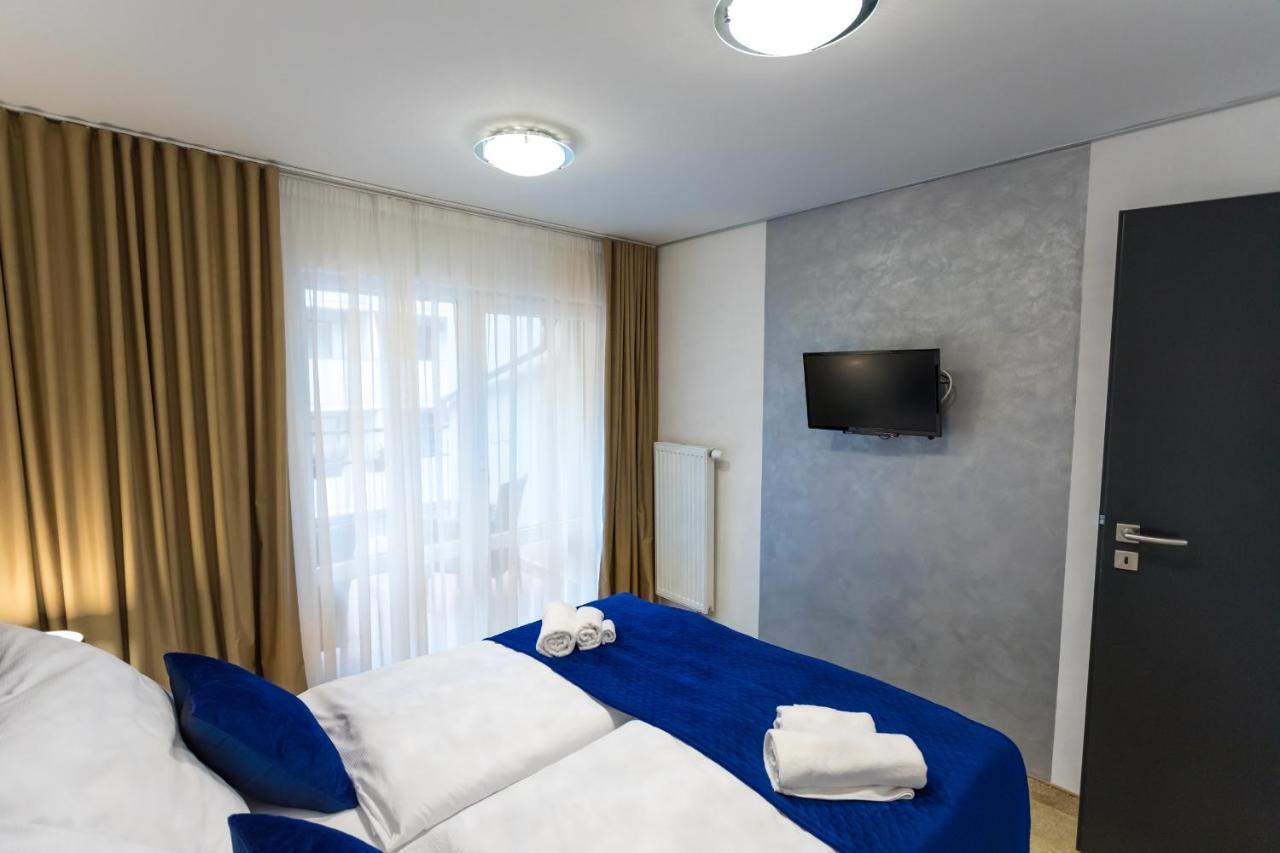 Apart Hotel Golden Apartments Кошице Екстер'єр фото