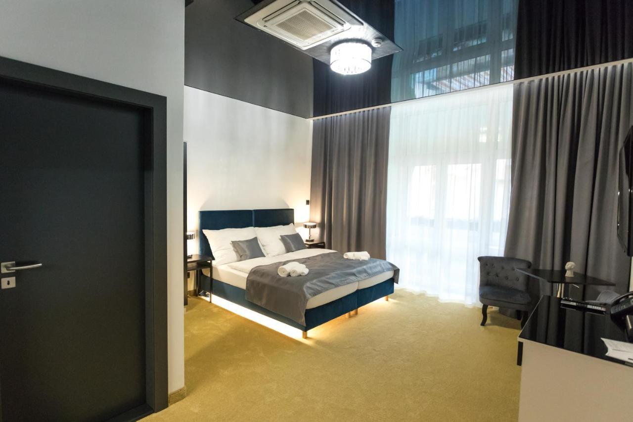 Apart Hotel Golden Apartments Кошице Екстер'єр фото