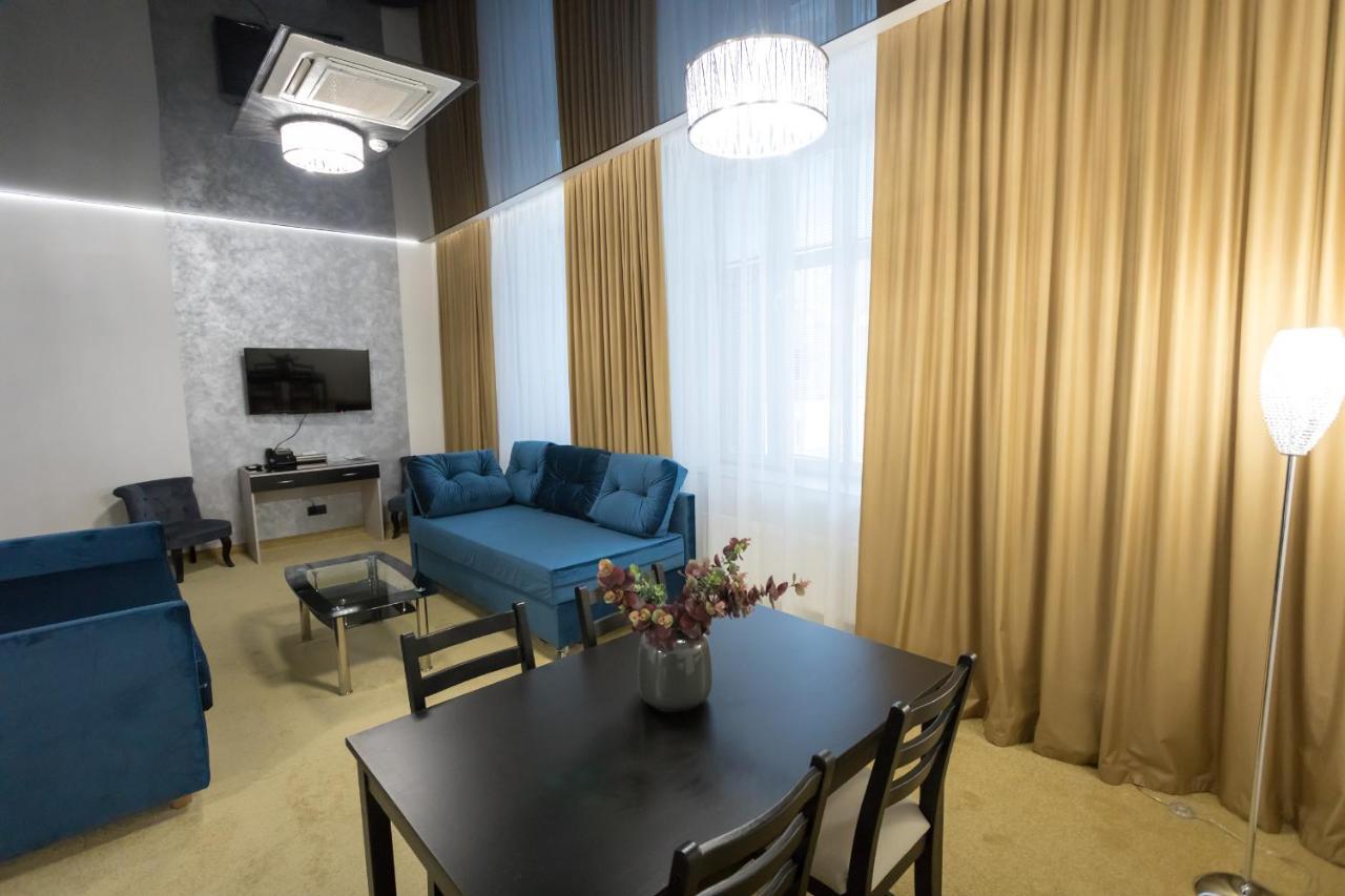 Apart Hotel Golden Apartments Кошице Екстер'єр фото