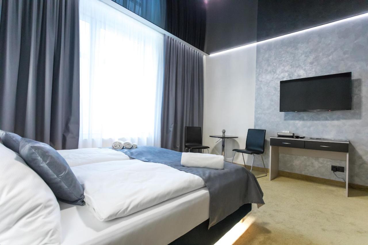 Apart Hotel Golden Apartments Кошице Екстер'єр фото